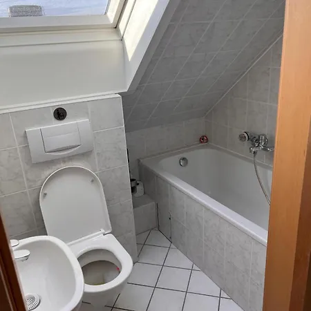 Nr 4 Dg 2 Fuer Firmen Und Familien Apartment