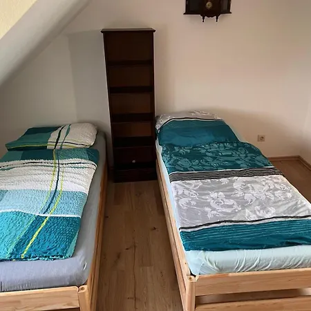 Nr 4 Dg 2 Fuer Firmen Und Familien